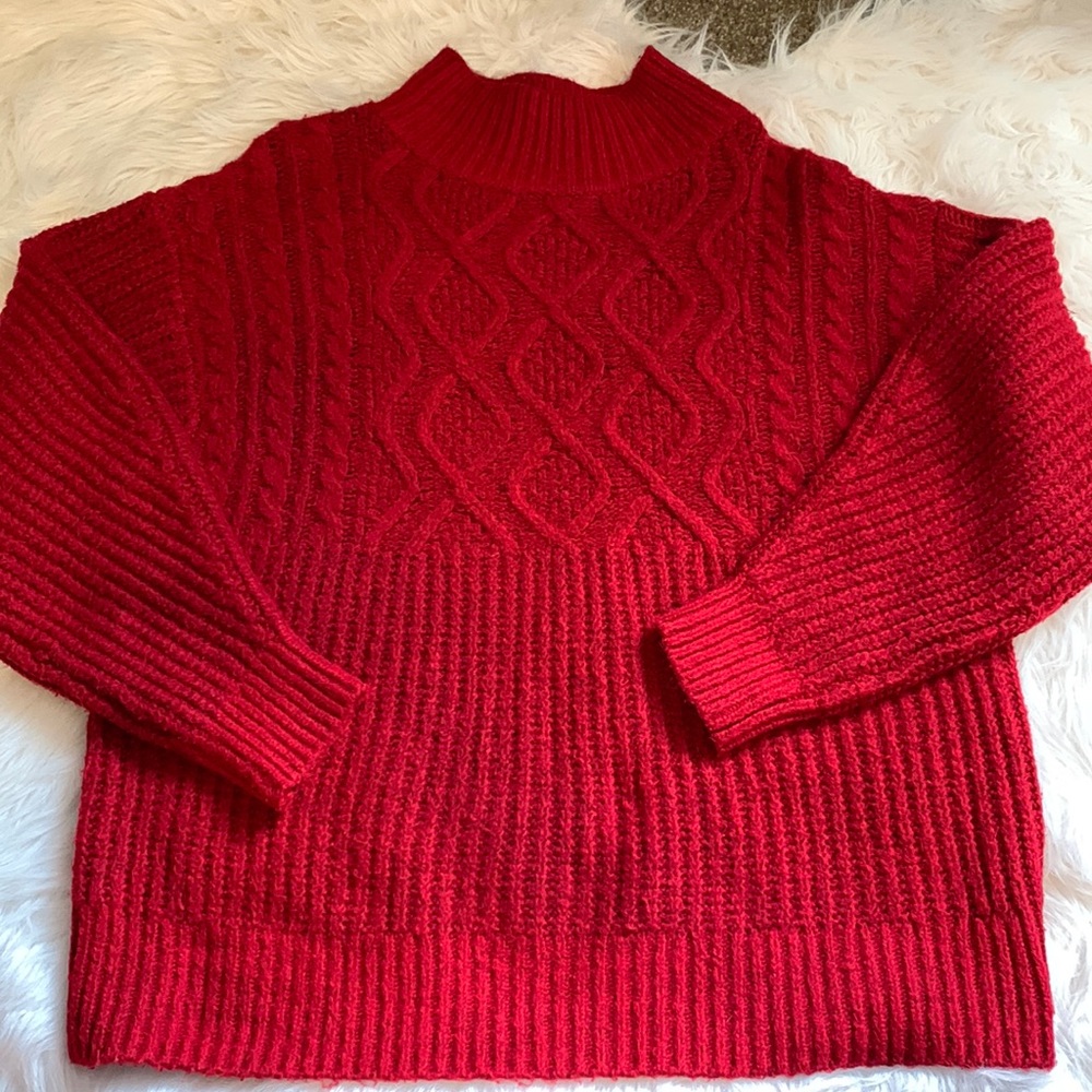 Beautiful oversized chunky dark red sweater.